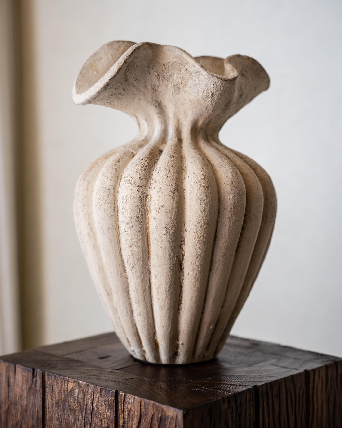 Javi Cream Vessel