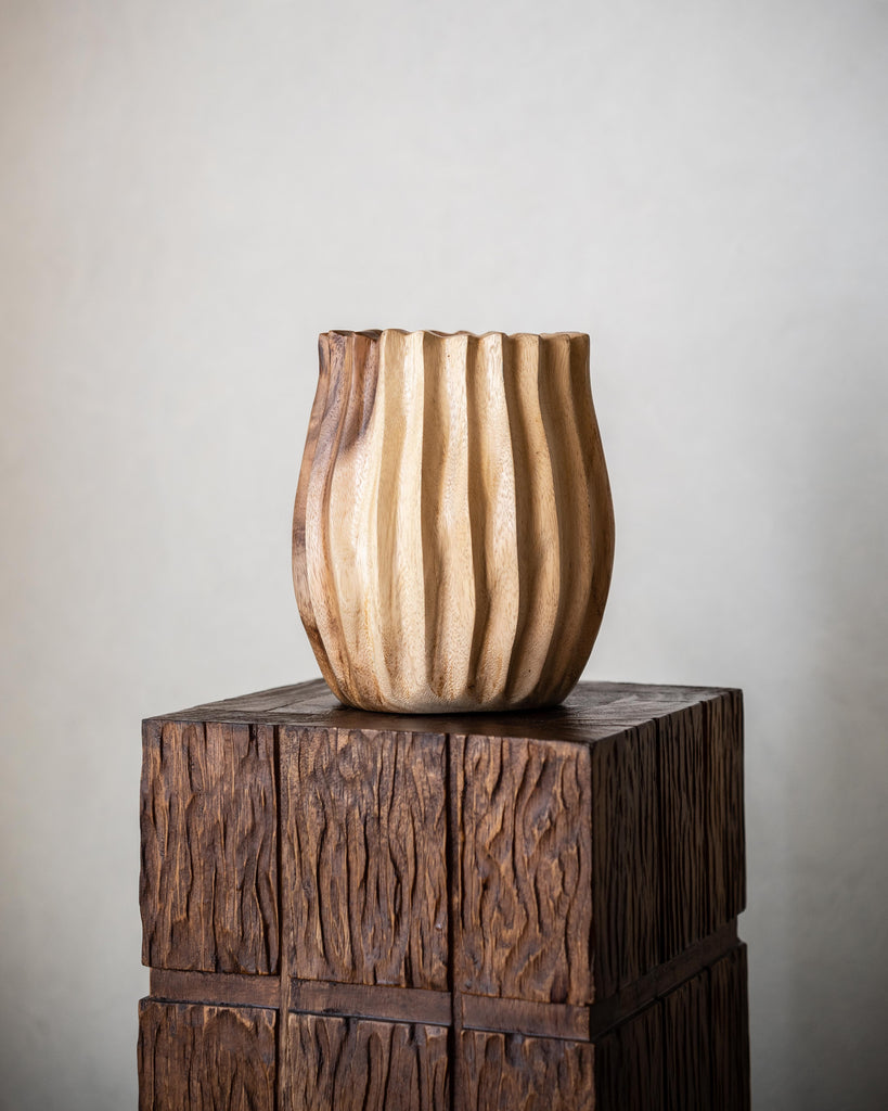 Tulip Bowl Neutral