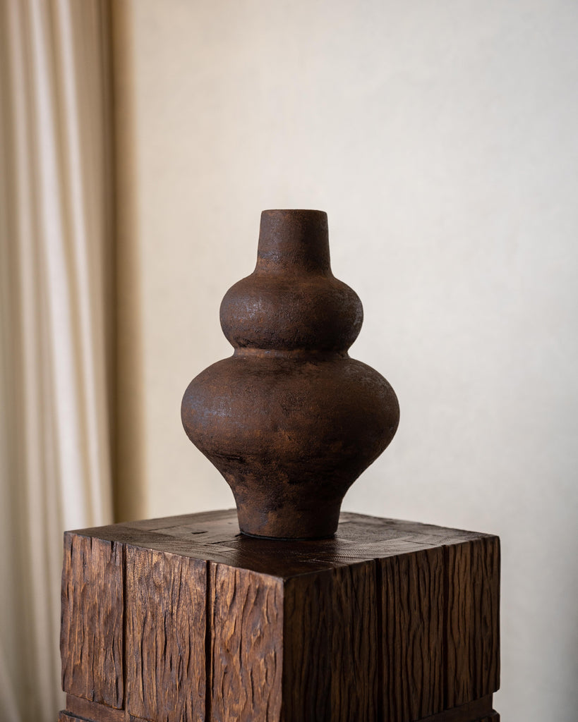 Batu Coco Vessel