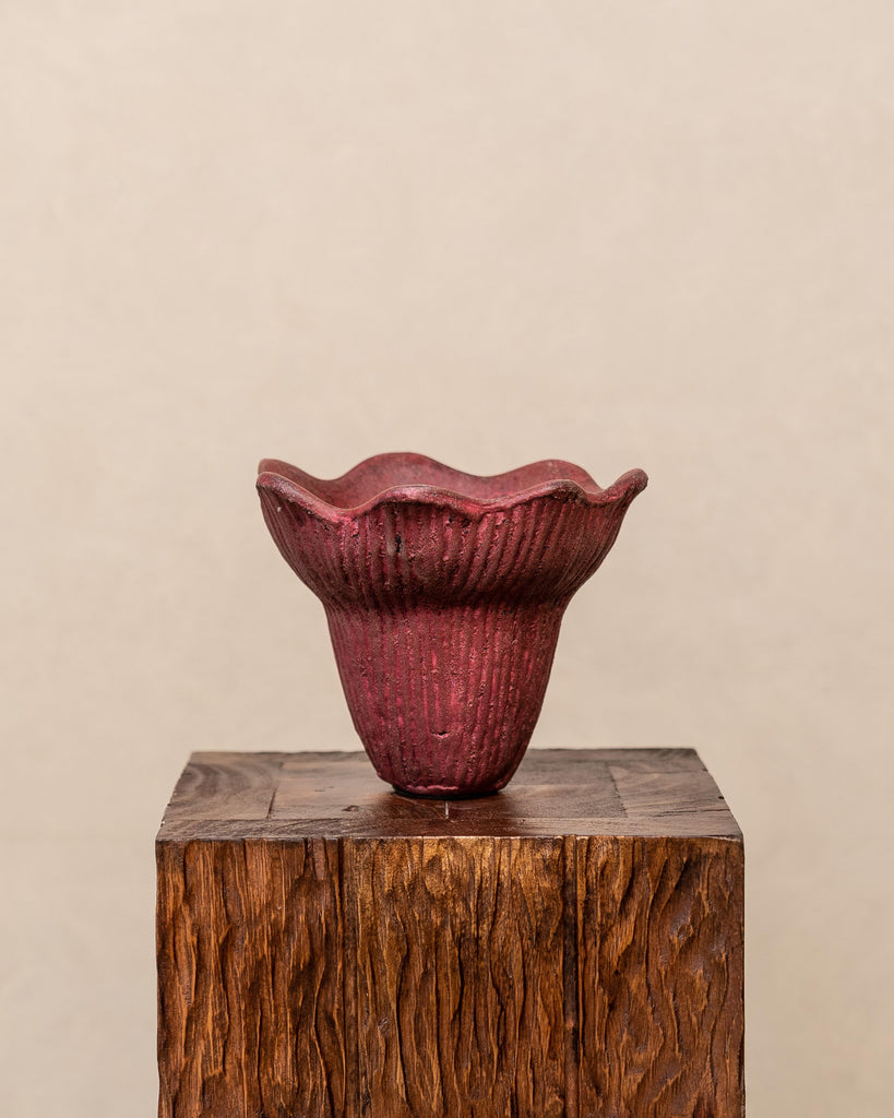 Dian Raspberry Vessel