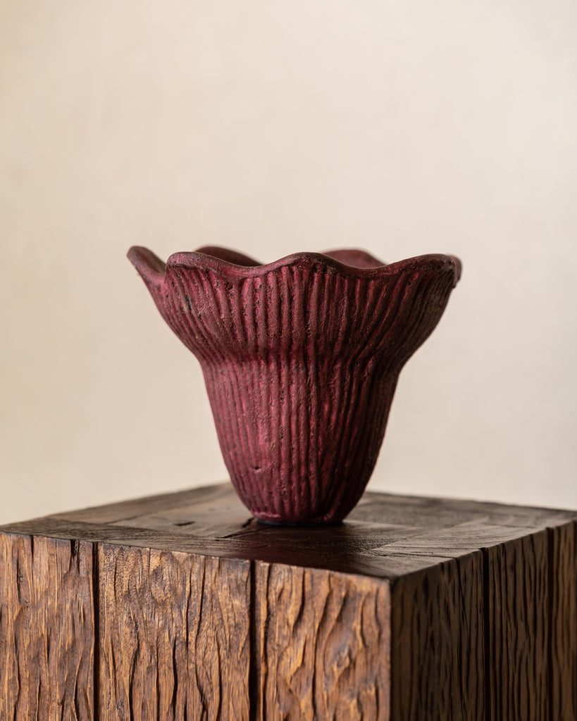 Dian Raspberry Vessel