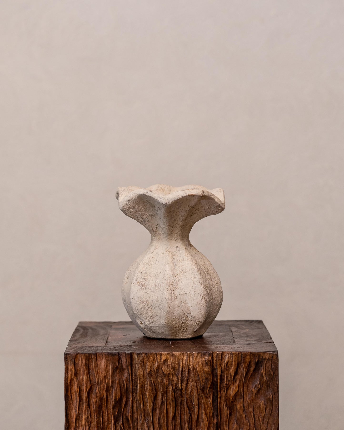 Muya Small Vessel