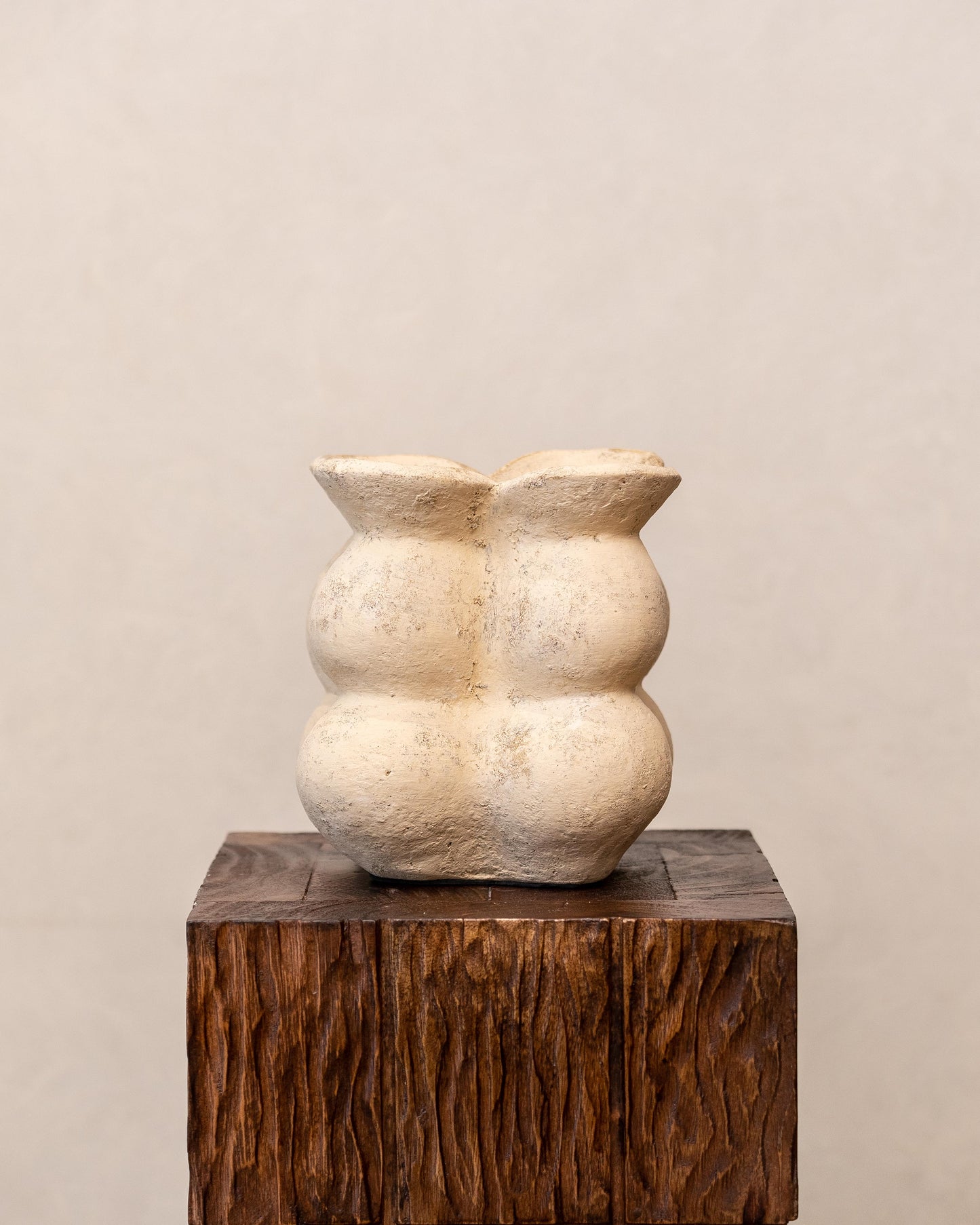 Ratu Cream Vessel