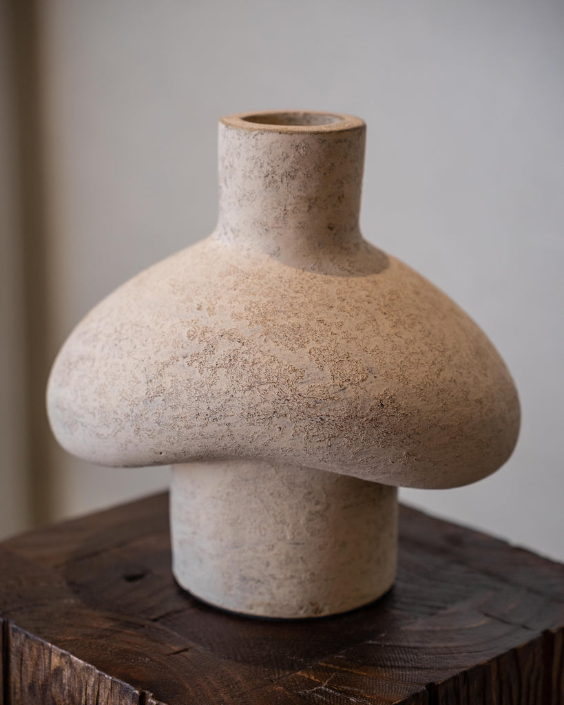 Tana Cream Vessel