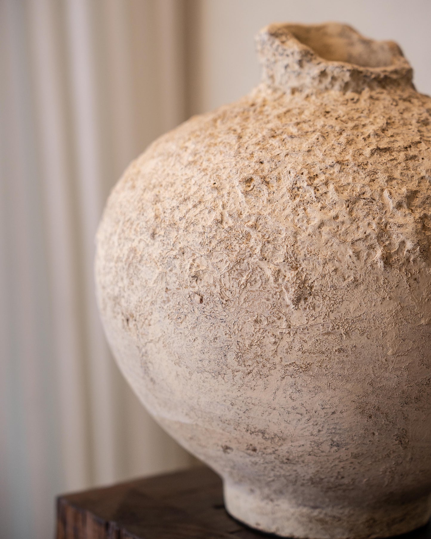 Gada Cream Vessel