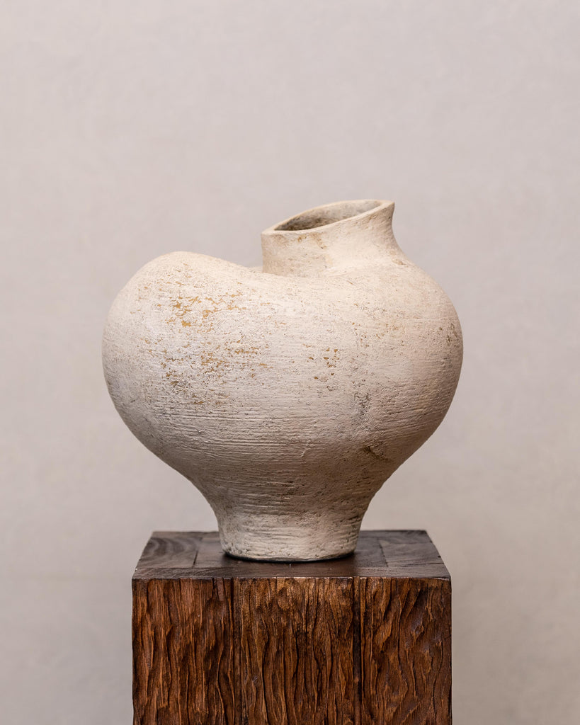 Goa White Vessel