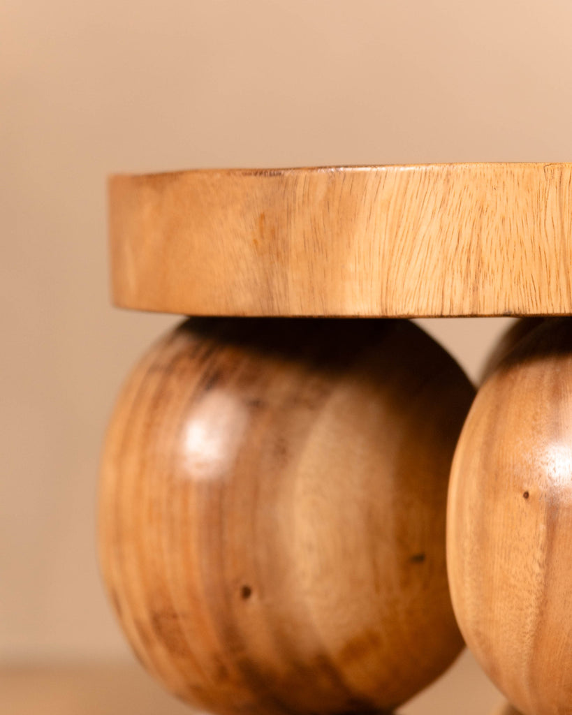 Roa Side Table - Walnut