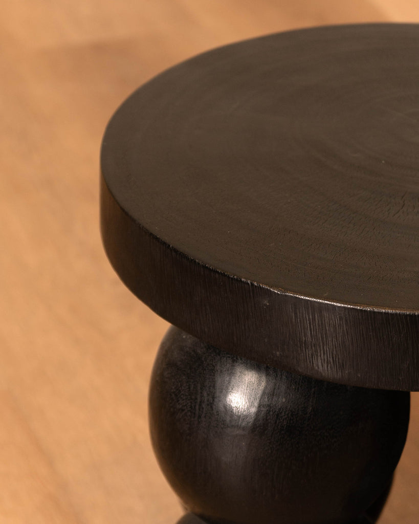 Roa Side Table - Walnut
