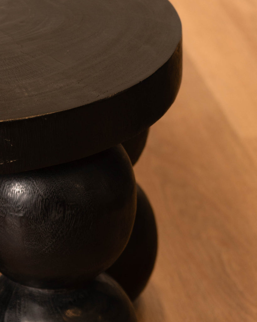 Roa Side Table - Walnut