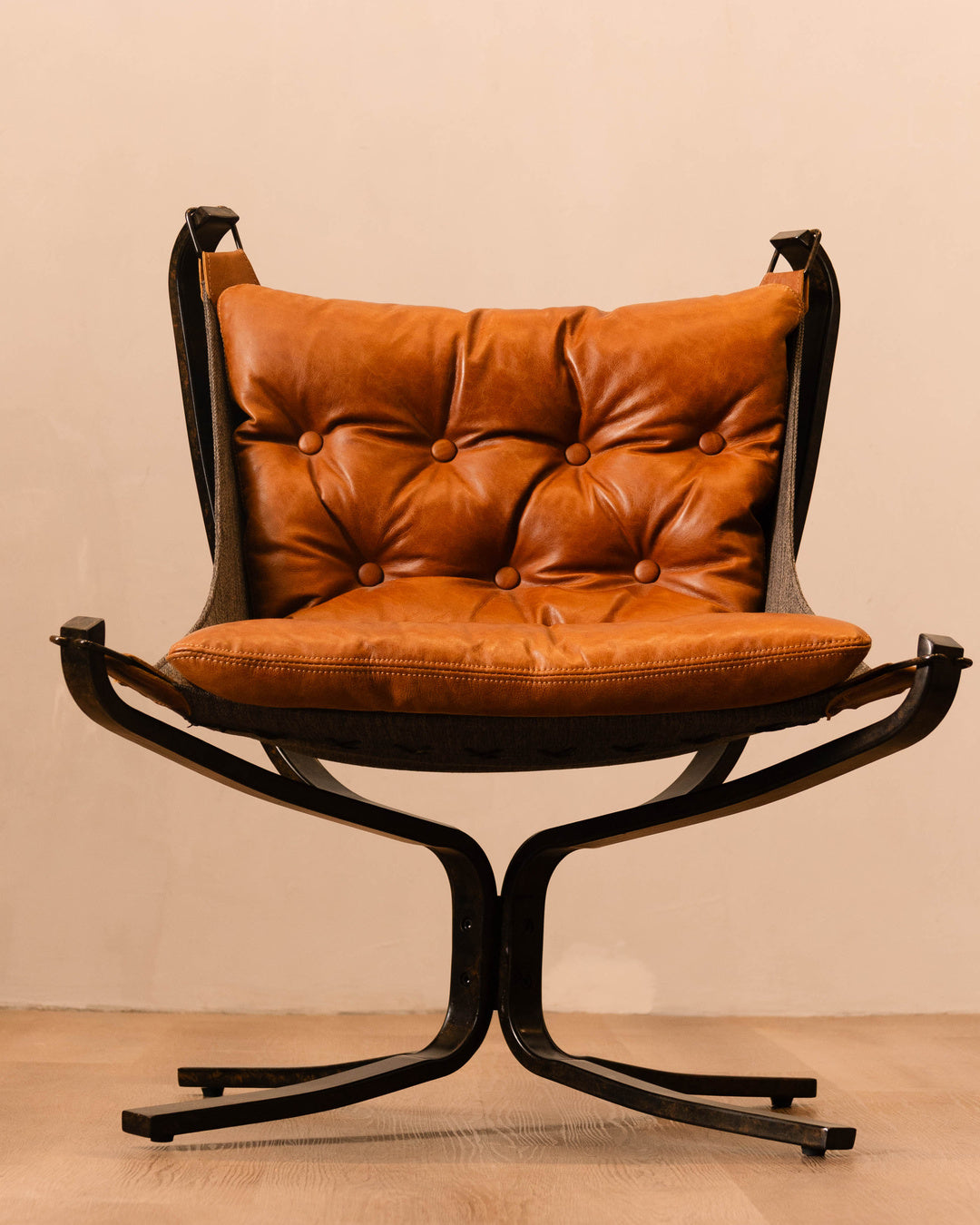Regis Lounge chair