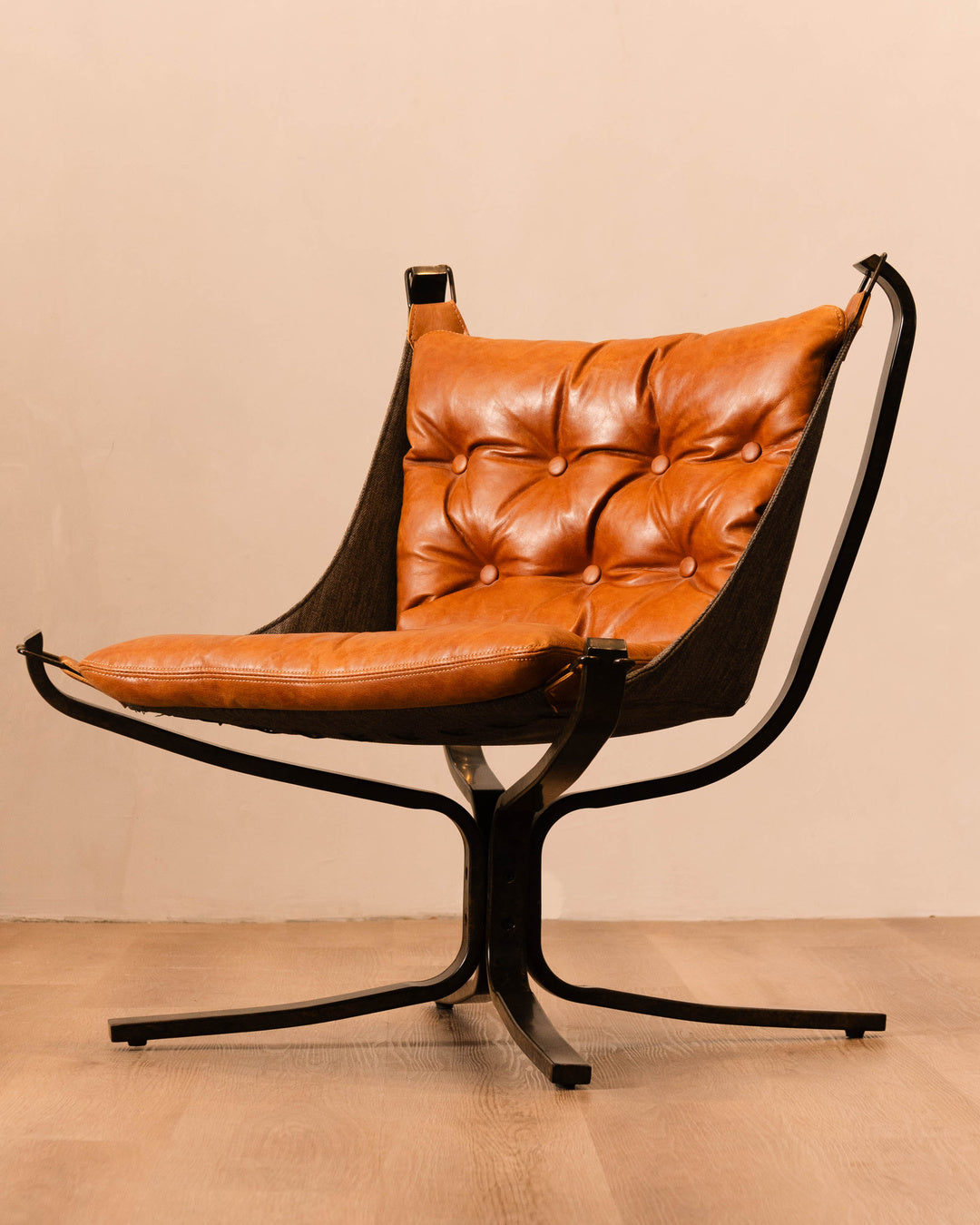 Regis Lounge chair