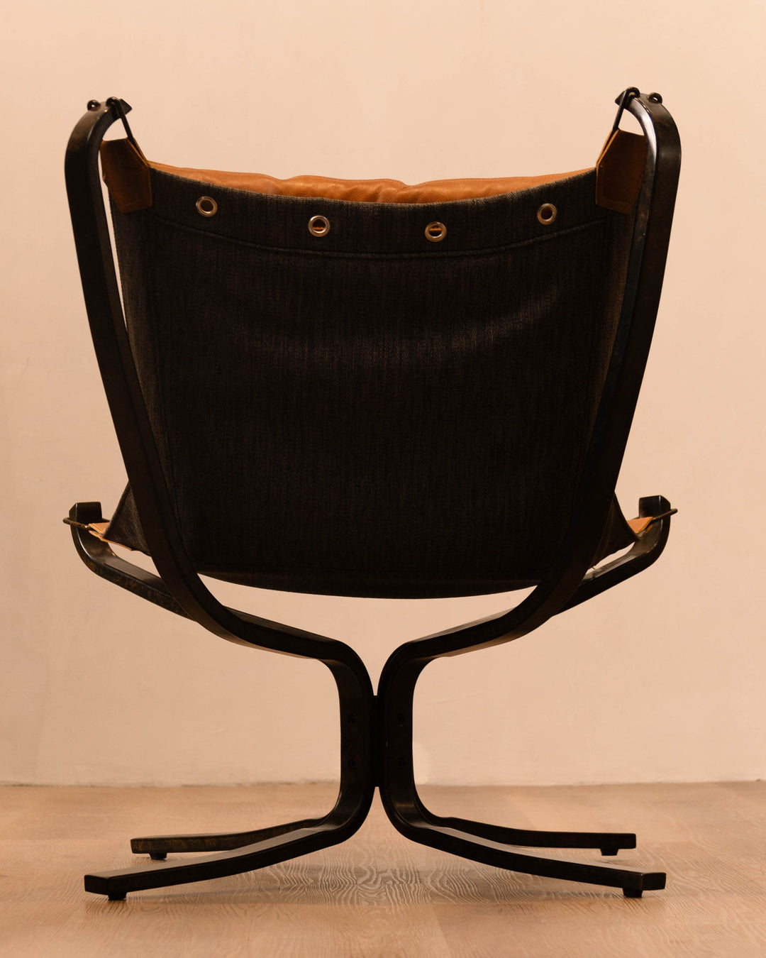 Regis Lounge chair