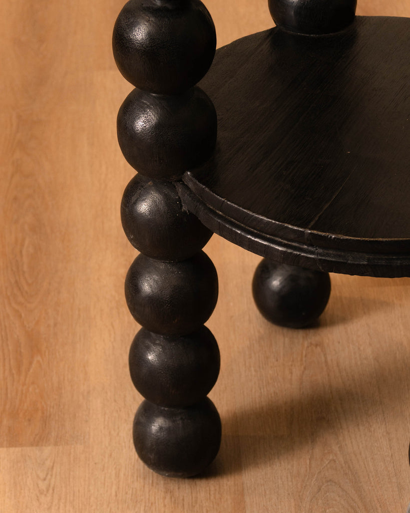Zuri Chair