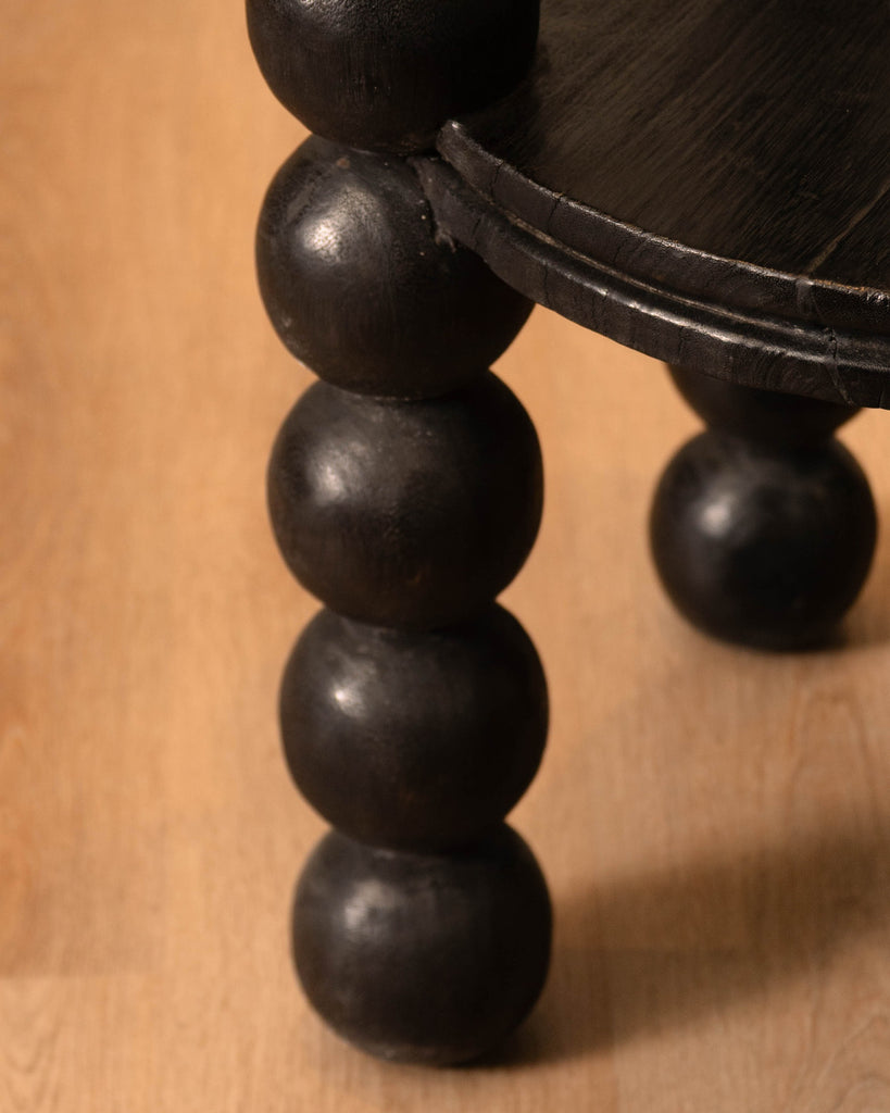 Zuri Chair