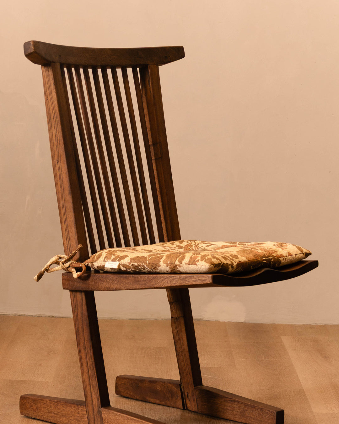 Gil Dining Chair
