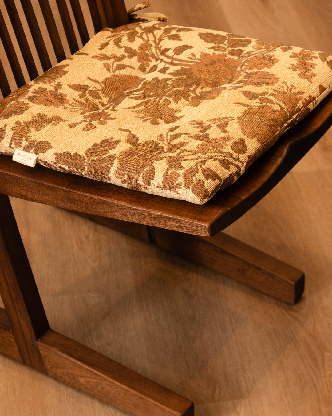 Gil Dining Chair