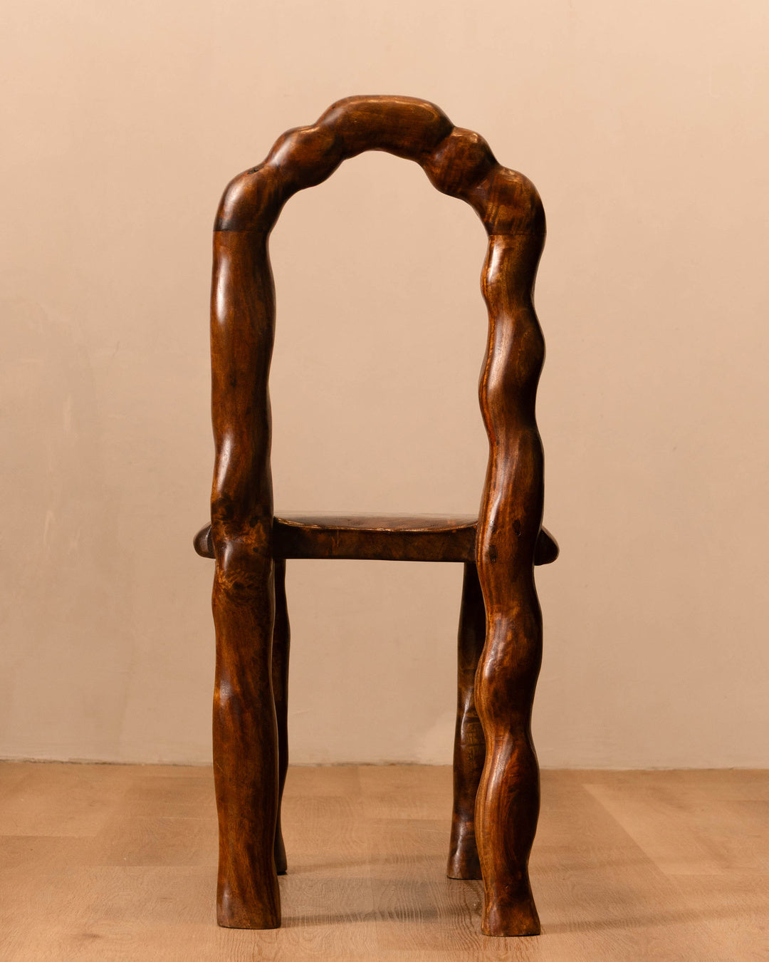 Arys Chair