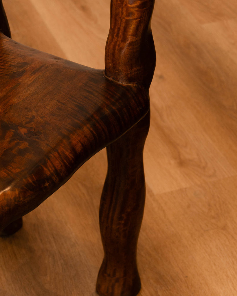 Arys Chair