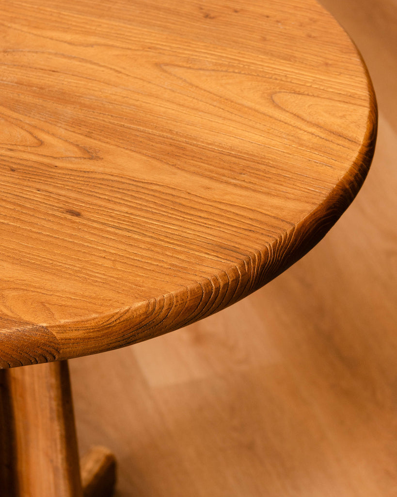 Vanni Round Table
