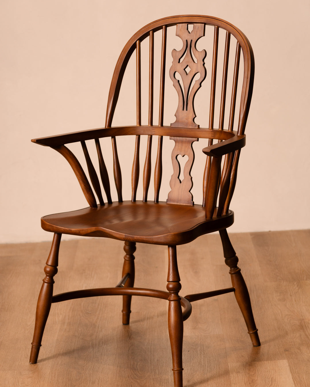 Aveline Chair