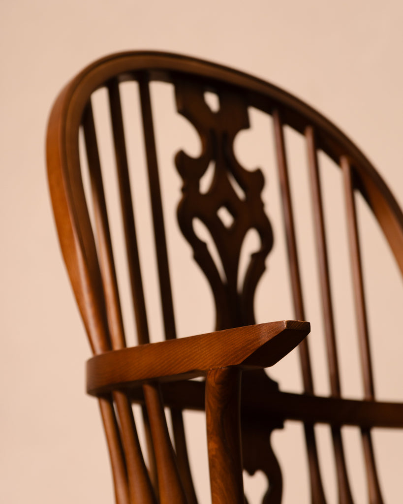 Aveline Chair