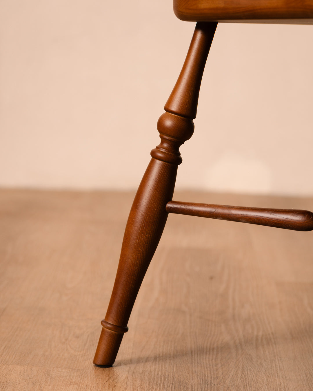 Aveline Chair