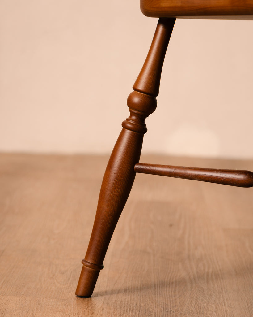 Aveline Chair