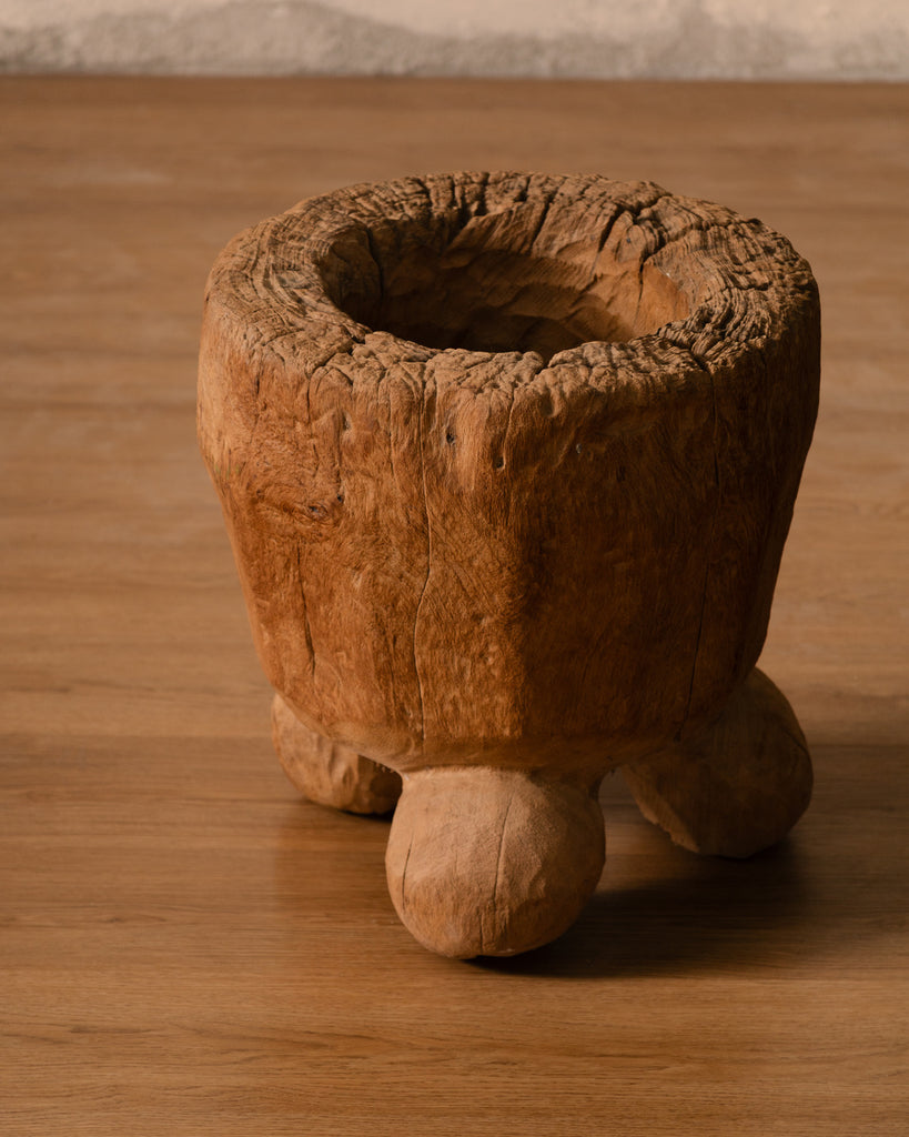 Dot Teak Wood