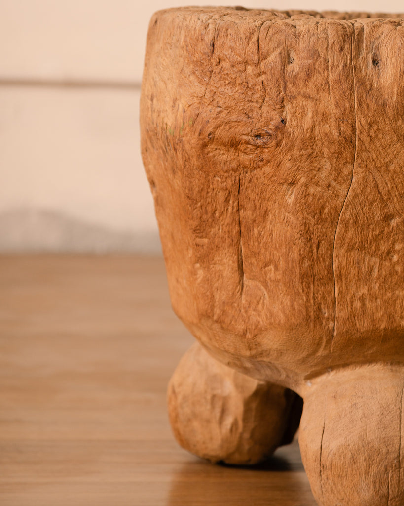 Dot Teak Wood