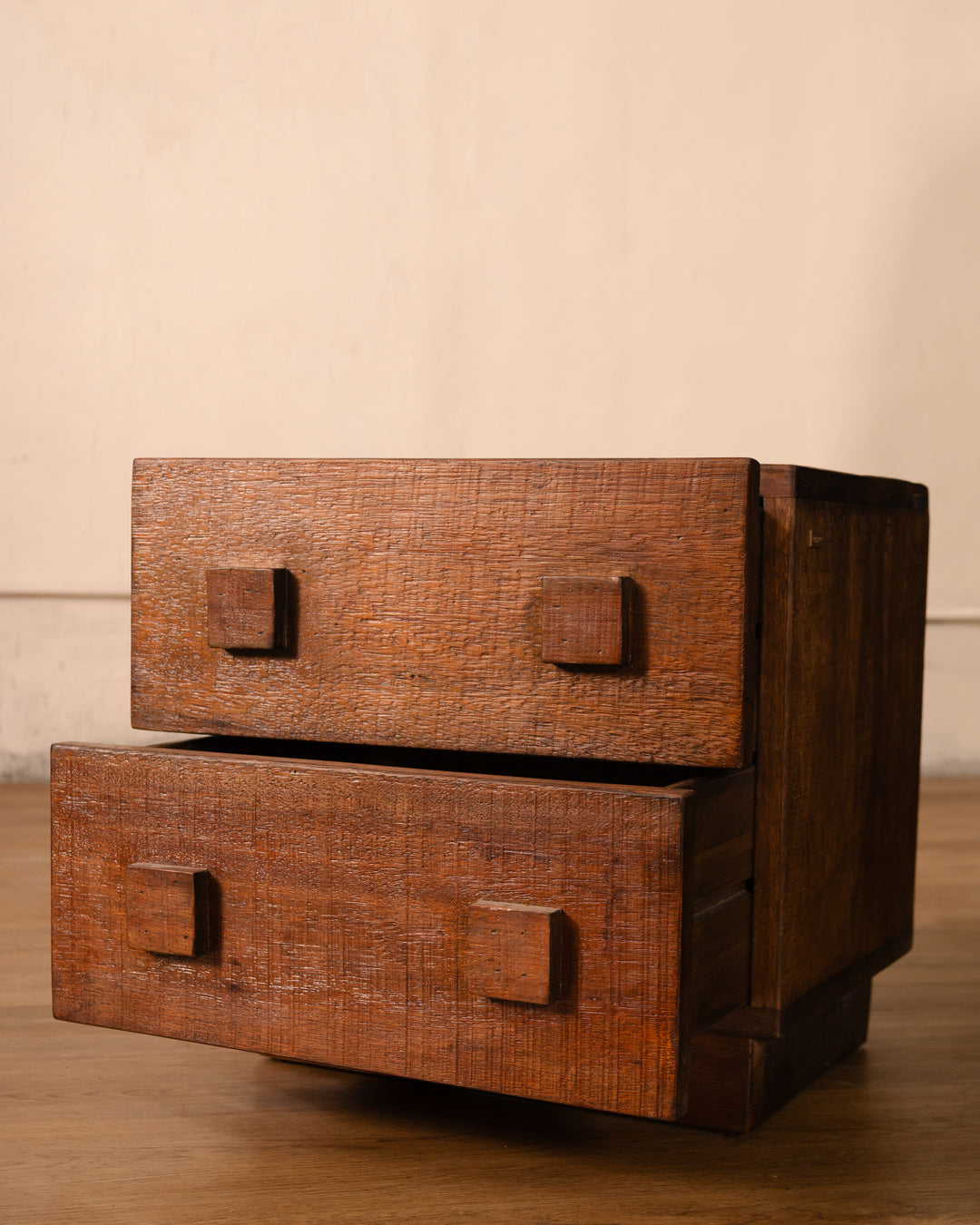 Auden Nightstand