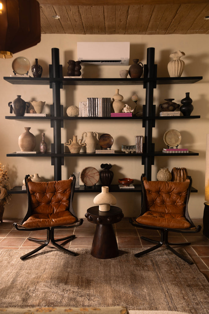 Roux Bookshelf