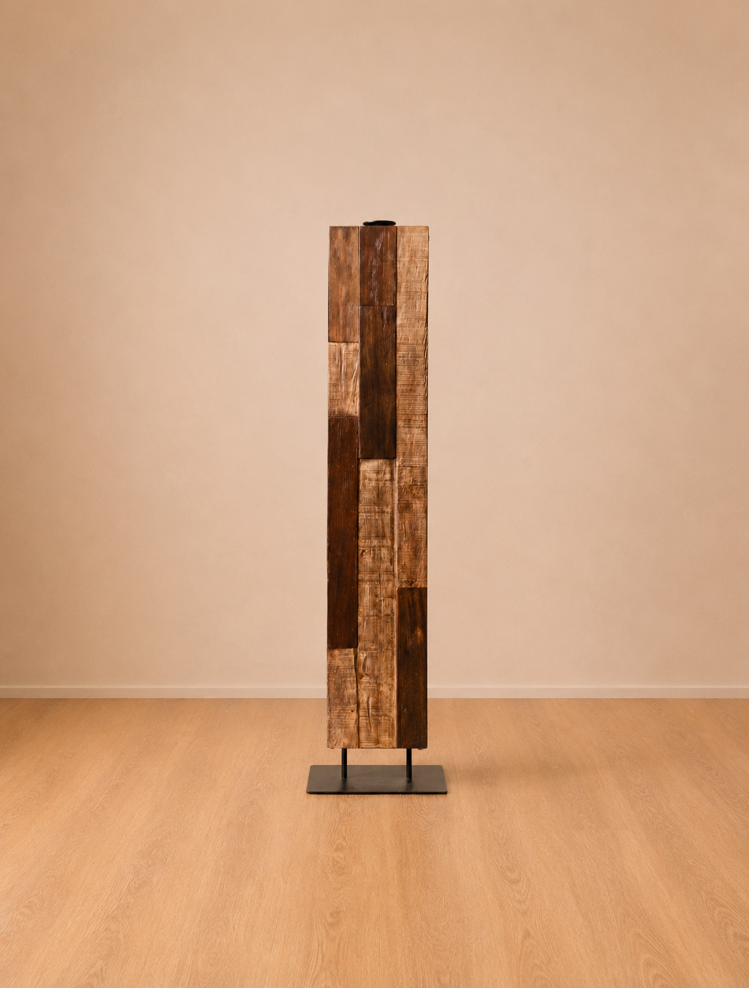 Sabri Pedestal Candleholder