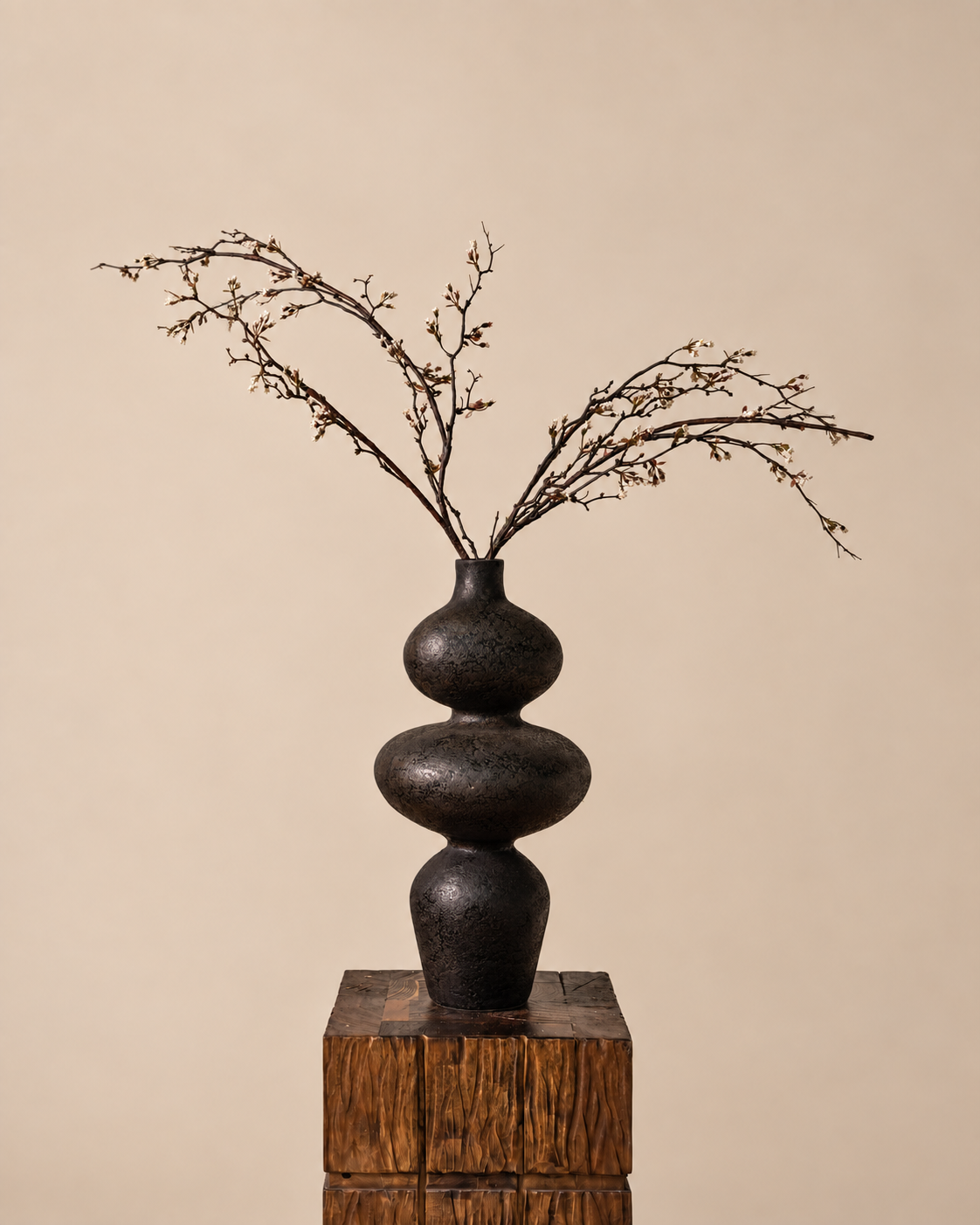 Sewu Glazed Black Vessel