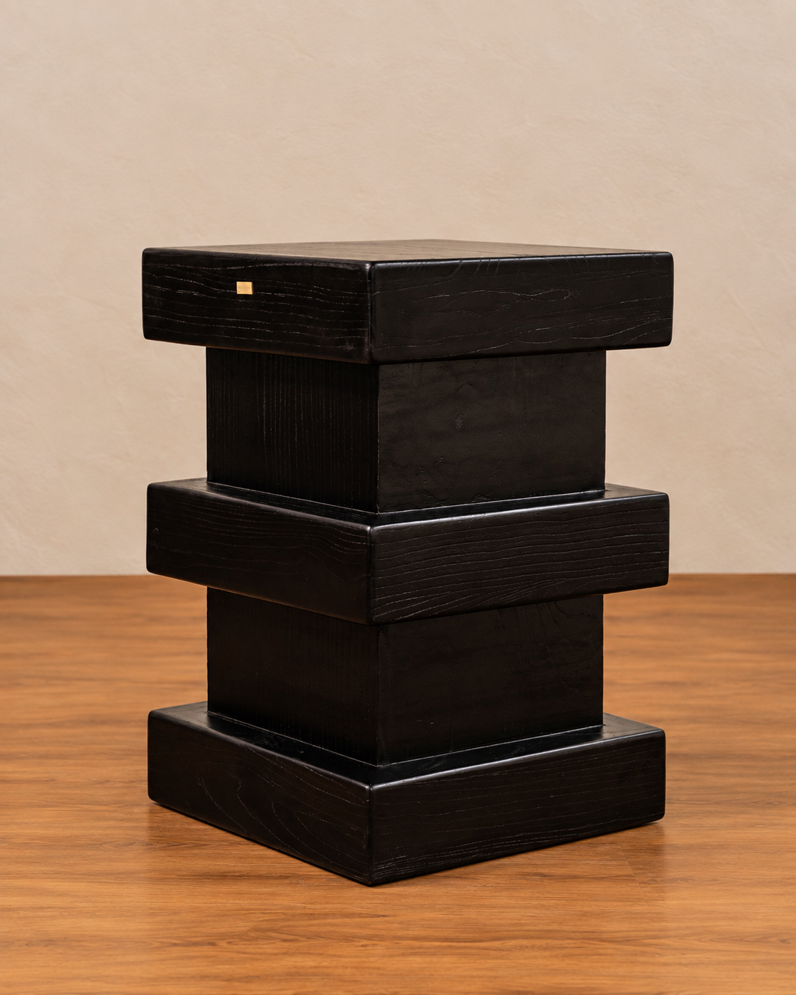 Como Accent Table