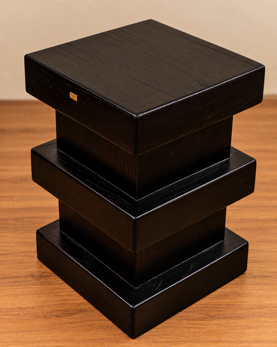 Como Accent Table