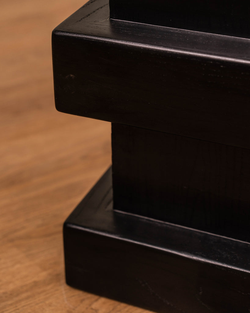 Como Accent Table