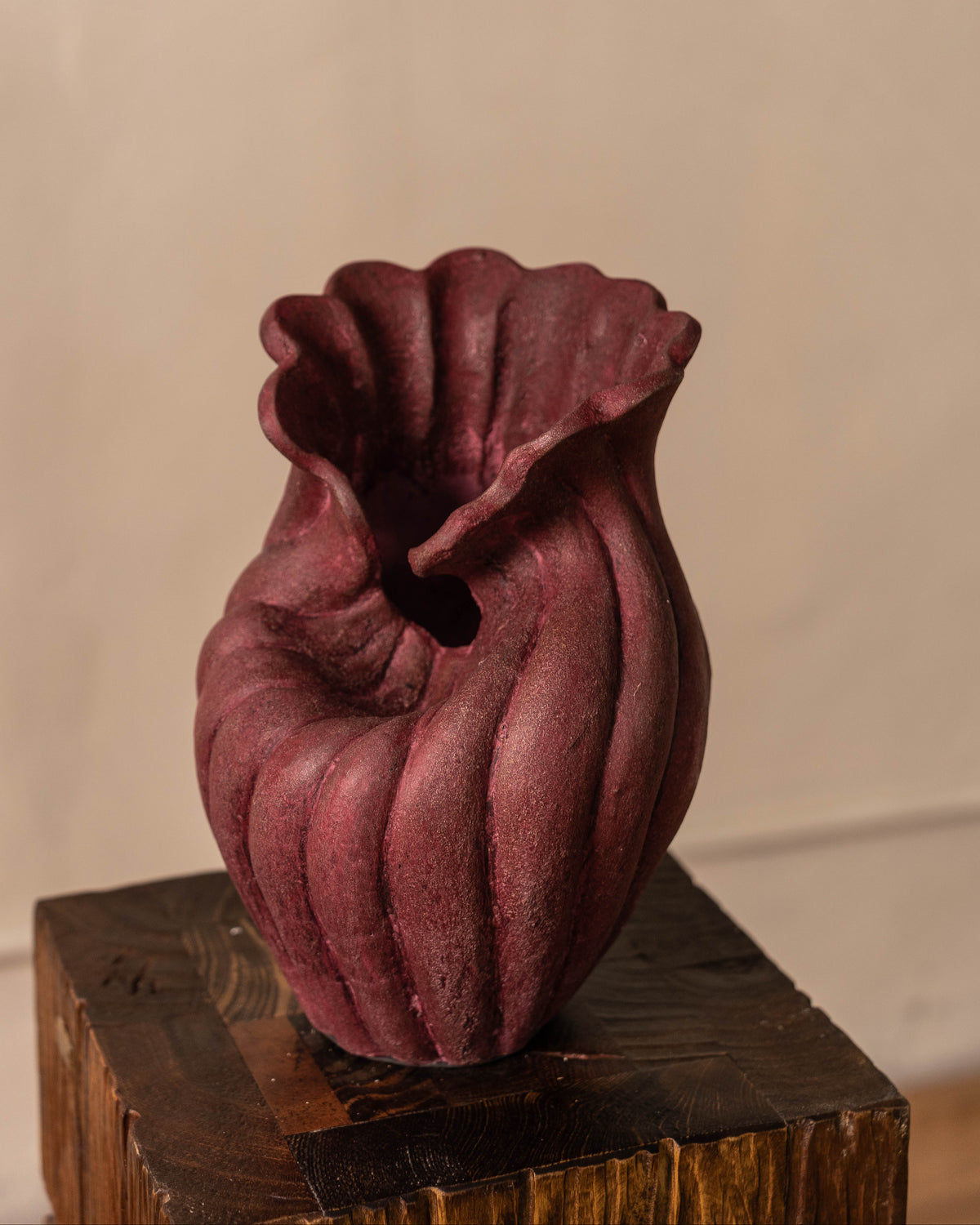 Nusa Raspberry Vessel