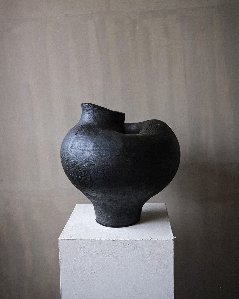 Goa Black Vessel