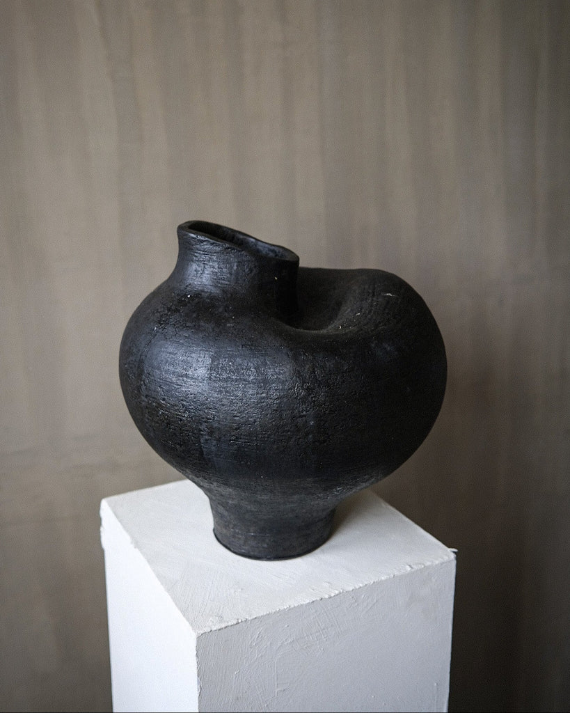 Goa Black Vessel