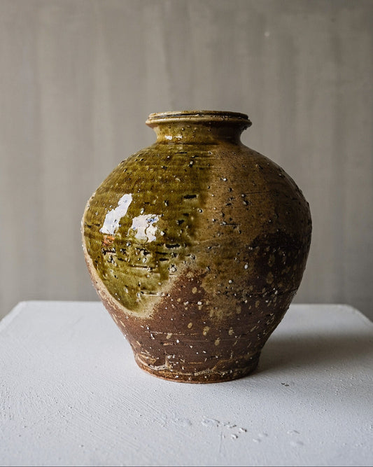 Takara Antique Jar