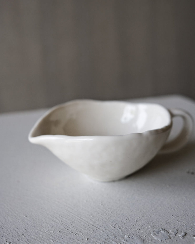 Tori Eggshell Plate