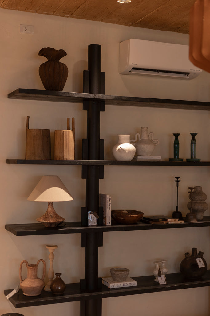 Roux Bookshelf