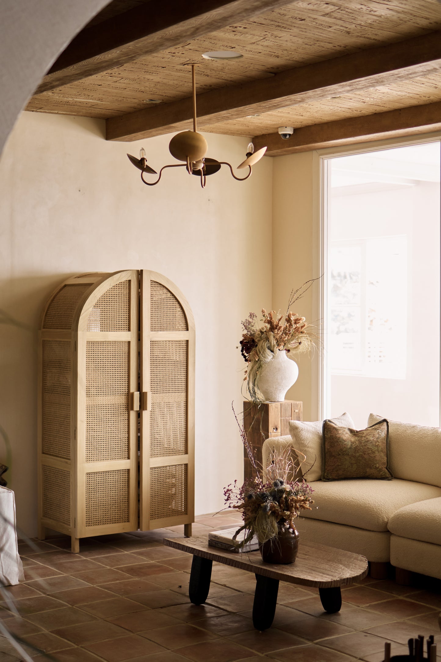 Sola Arched Cabinet