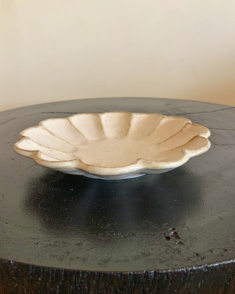 Inea Plate