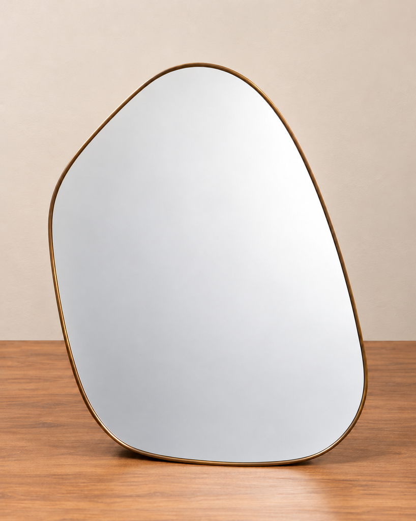 Kaelis Mirror