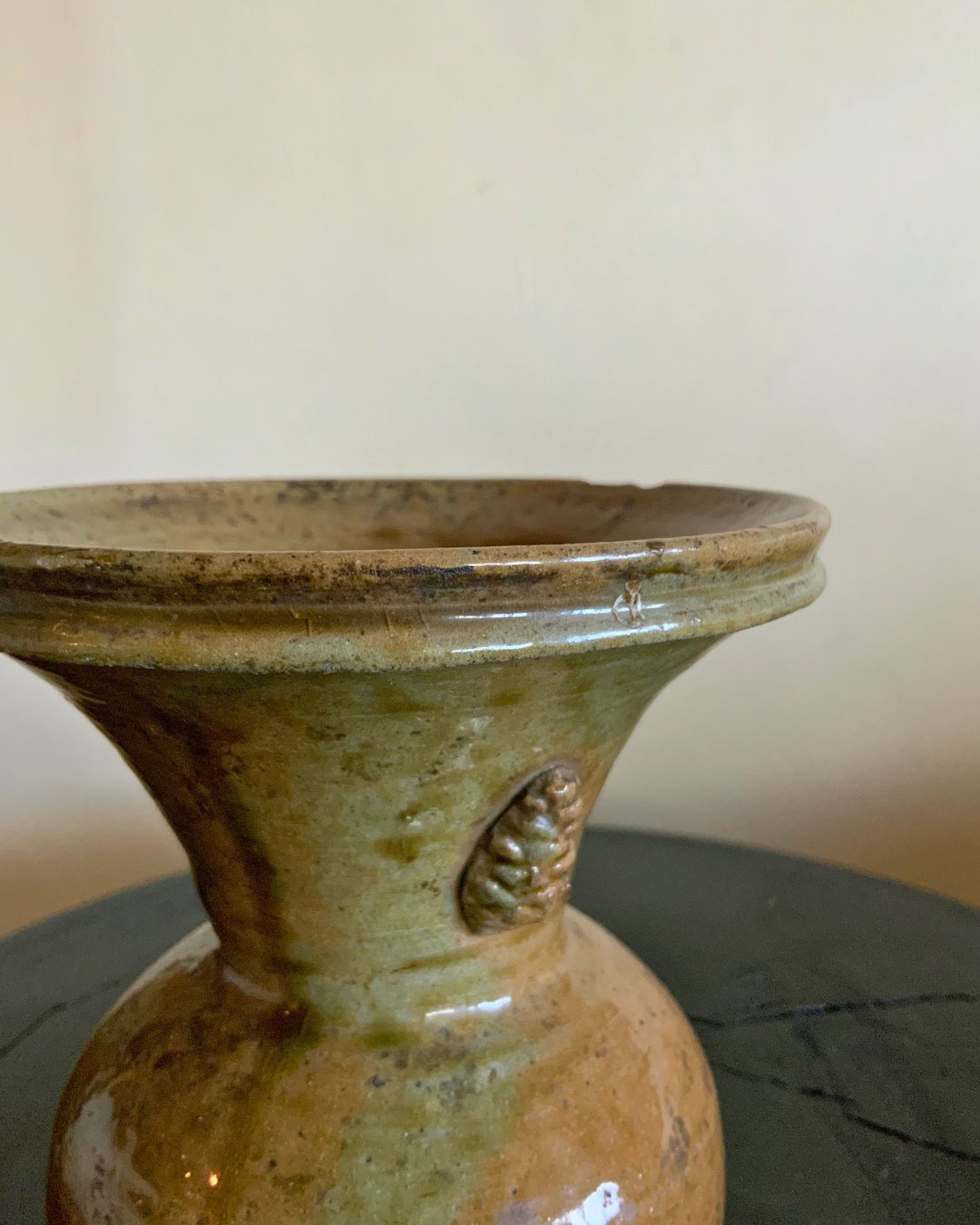 Nira Vase