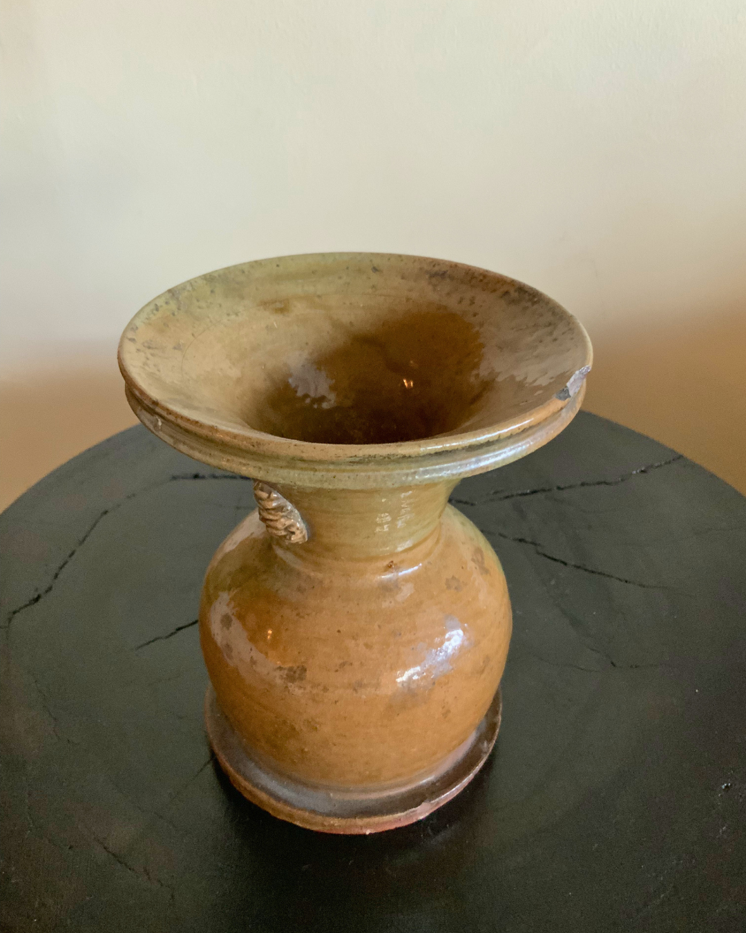 Nira Vase