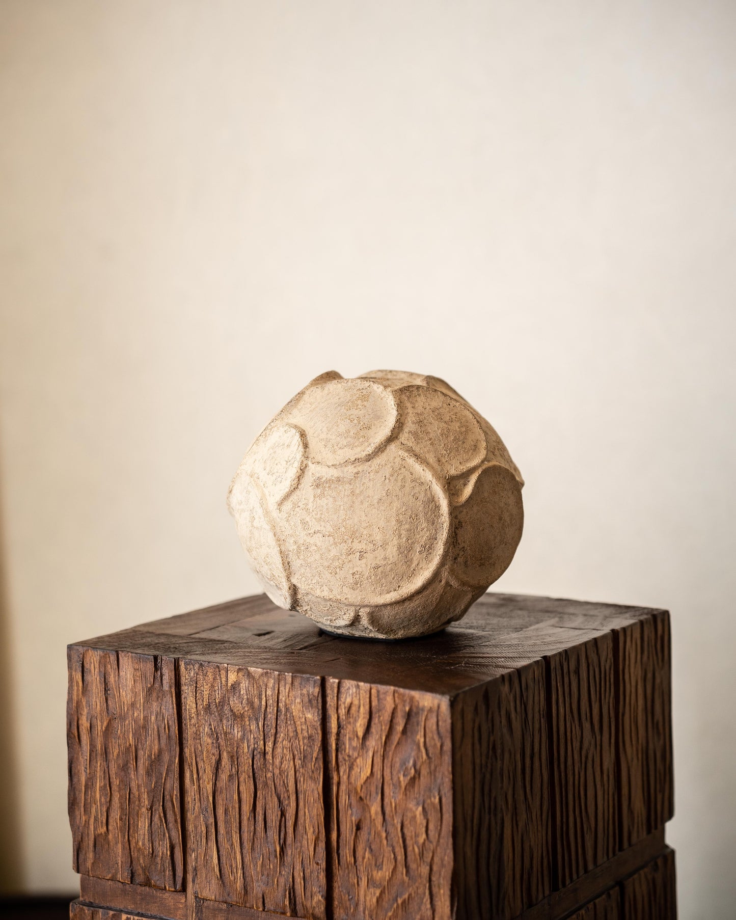 Orb Cream Vessel