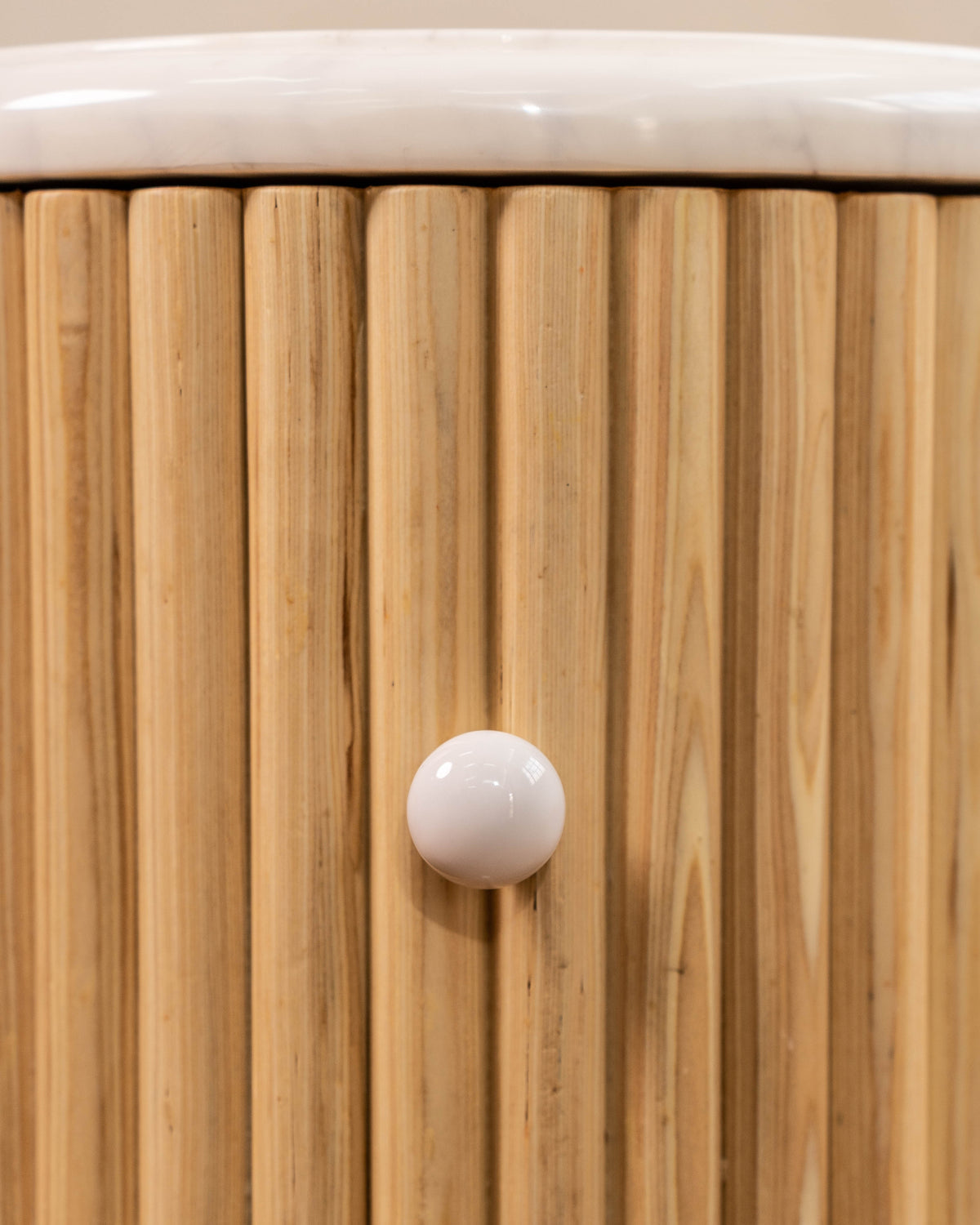 Runi Nightstand