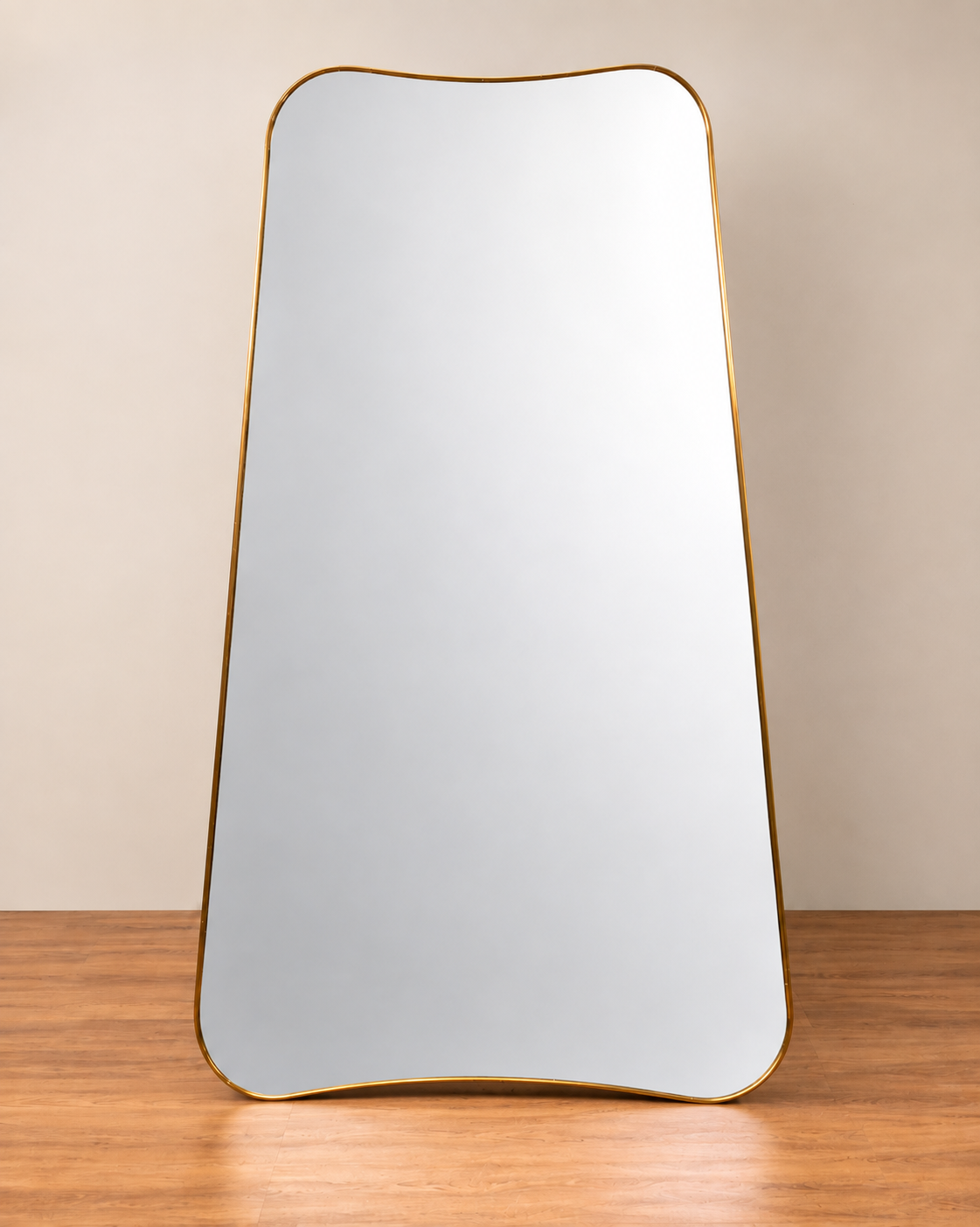 Shelda Mirror